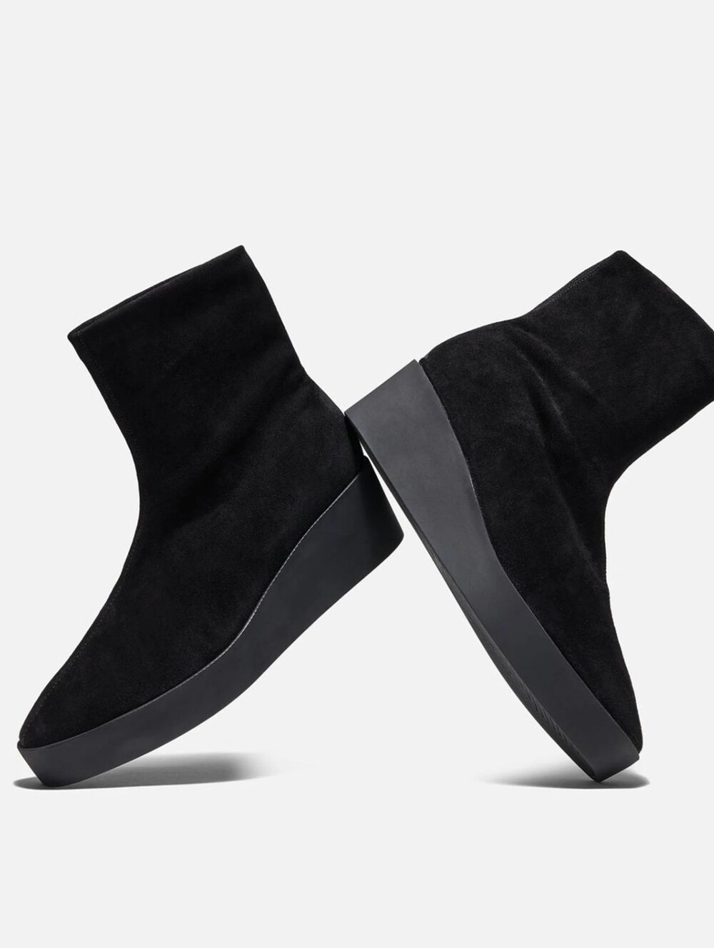 EUC Robert Clergerie Paris Lexa Ankle Boots Lambskin Black